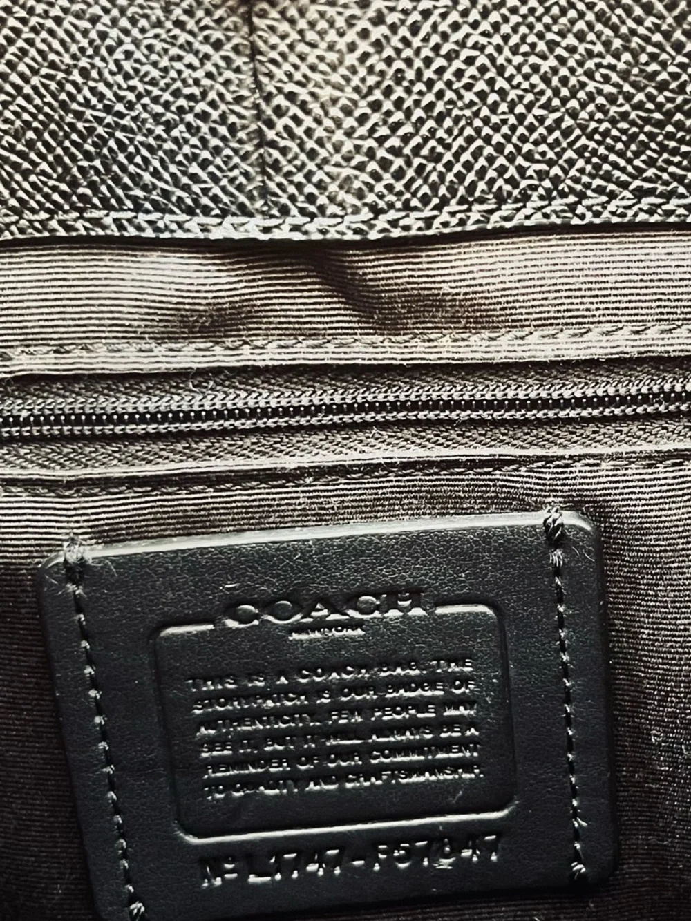 Coach Minetta Black Crossbody Crossgrain Leather Satchel - Picture 7 of 12